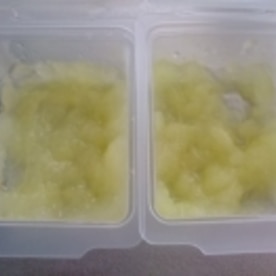 離乳食中期 りんごのクタクタ煮 レシピ 作り方 By Nozayomi 楽天レシピ 離乳食中期 りんごのクタクタ煮 レシピ 作り方 By Nozayomi 楽天レシピ
